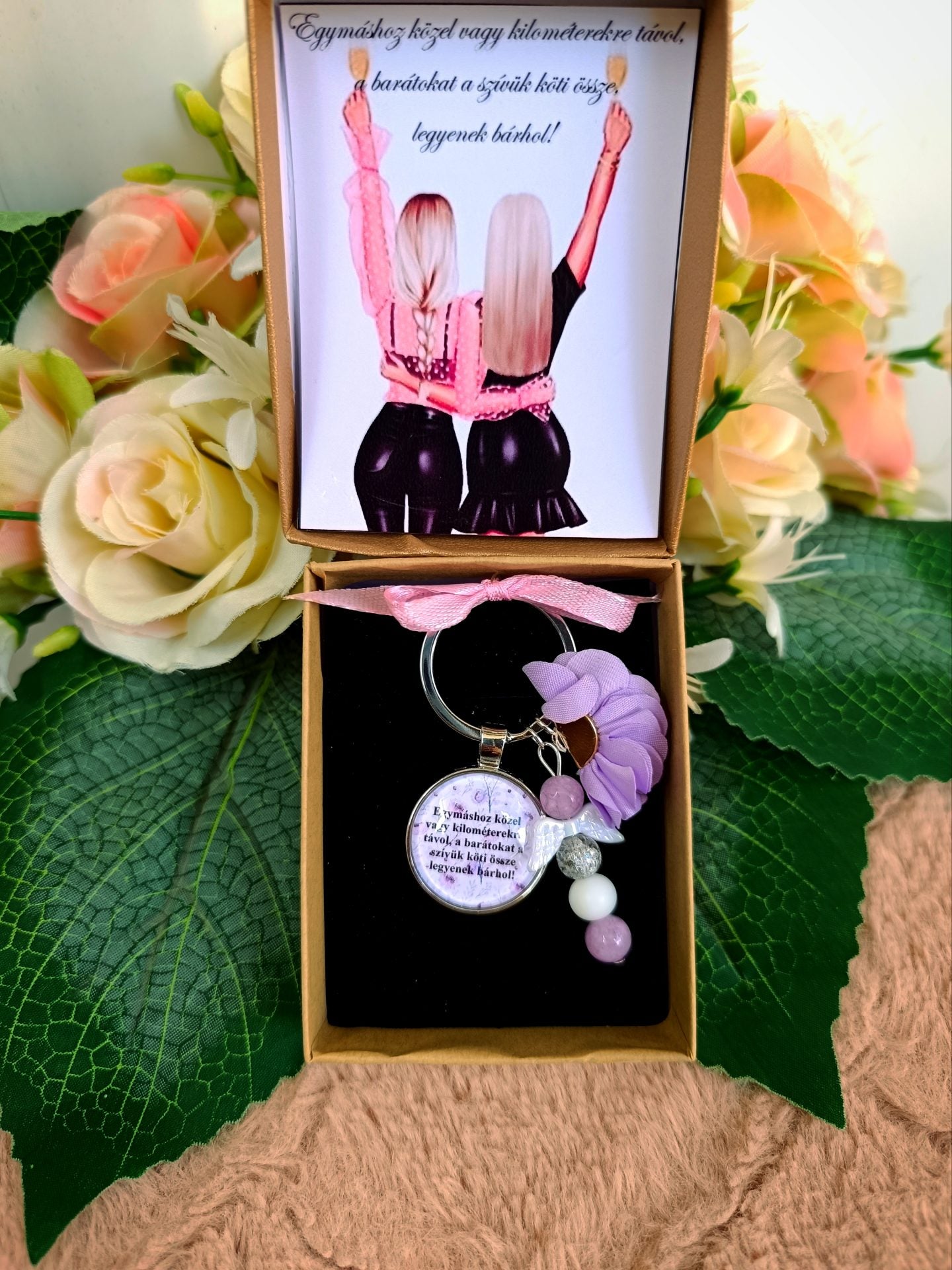 Barátság kulcstartó lila